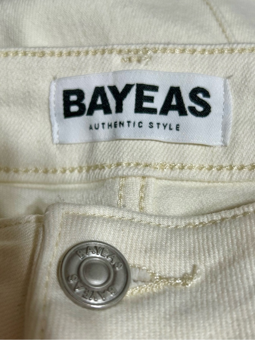 Women’s Cream Boot-Cut Jeans with Front Seams - Picture 2 of 4